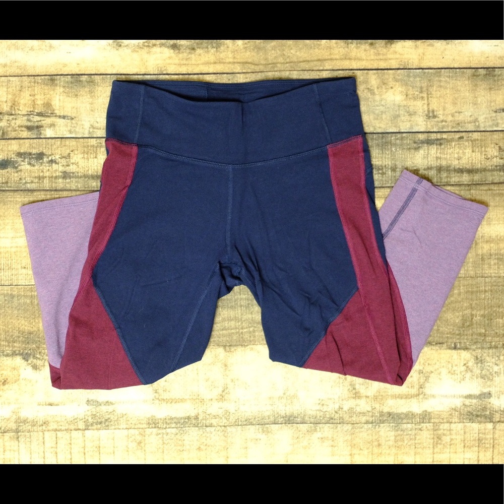 GapFit Crop Leggings | M